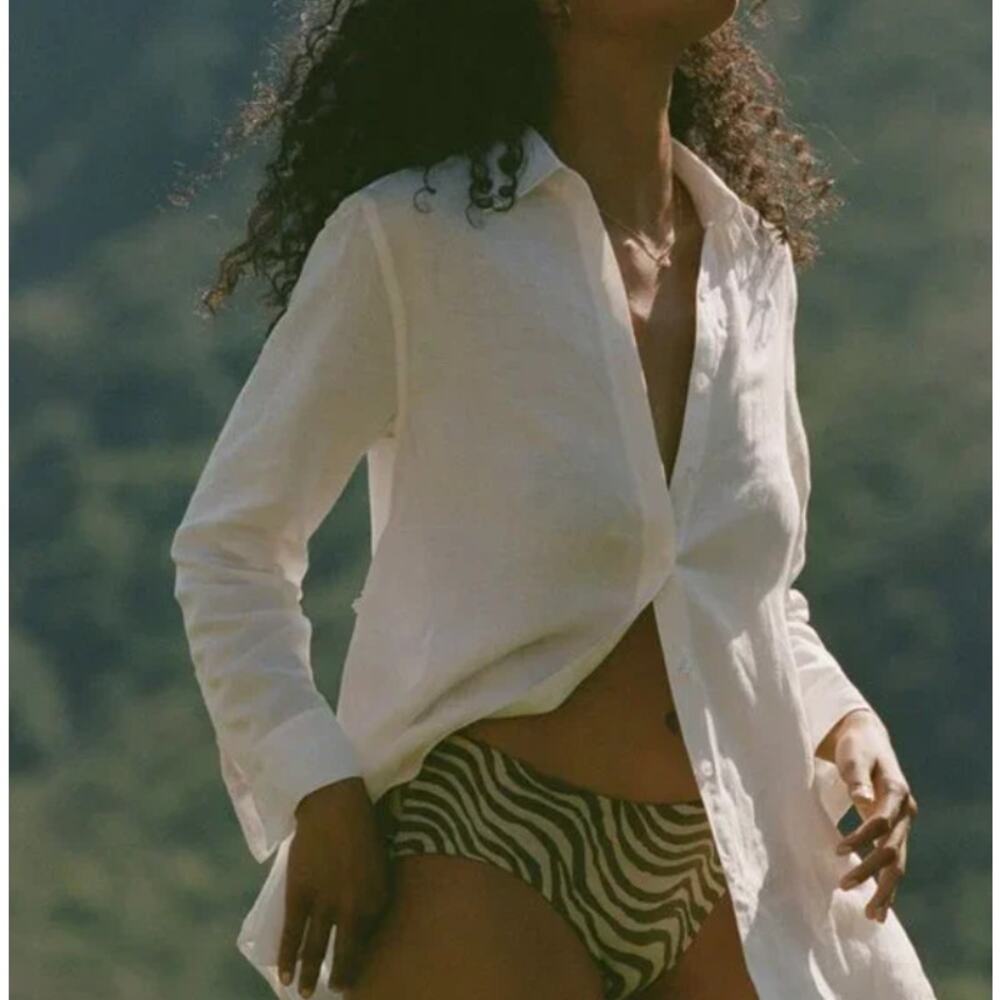 Andie The Corvo Button Upโ Linen Coconut Top Blouse Women's Size X-Small Layer